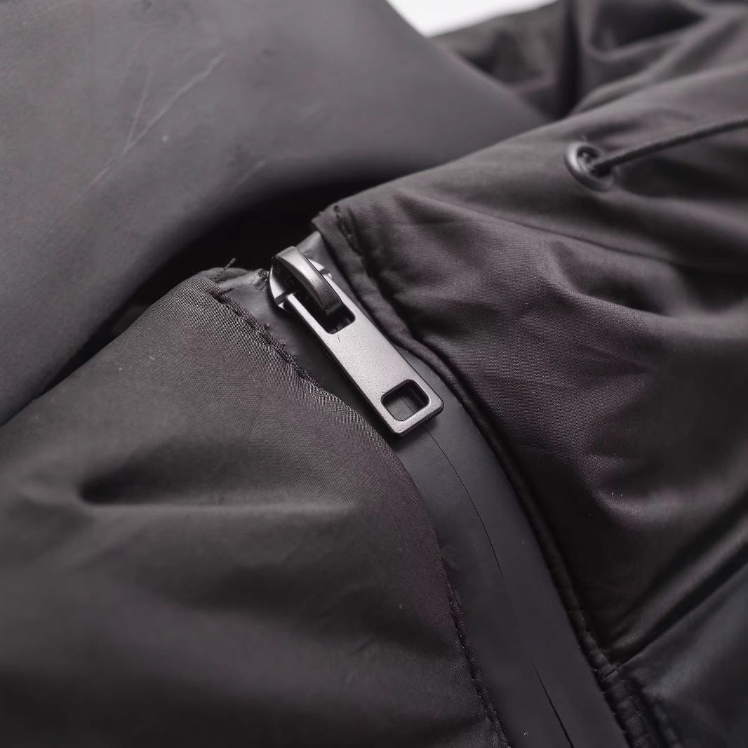 Damen Cropped Stepp-Parka mit Kapuze, wasserdichtem Reißverschluss und Rippbündchen Echoarchiv