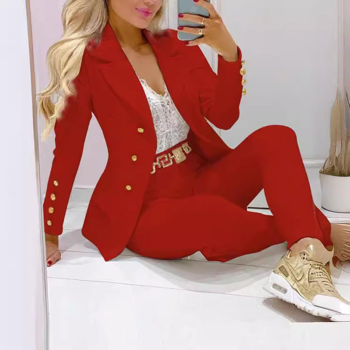 Damen nan tailliertes Doppelreiher-Blazer-Set mit goldknopf-Detail und hochtaillierter Slimhose Echo Archiv
