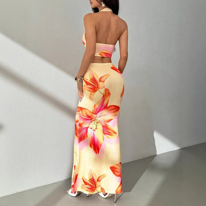 Damen Zweiteiliges Sommeroutfit mit floralem Design und elegantem V-Ausschnitt Echo Archiv