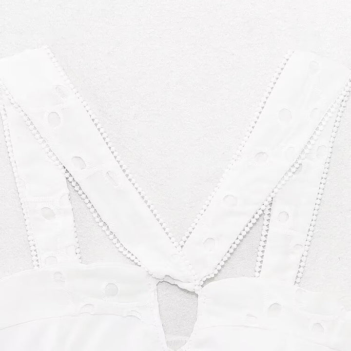 Damen Brokat-Crop-Top mit elegantem Ausschnitt und verzierten Trägern Echo Archiv