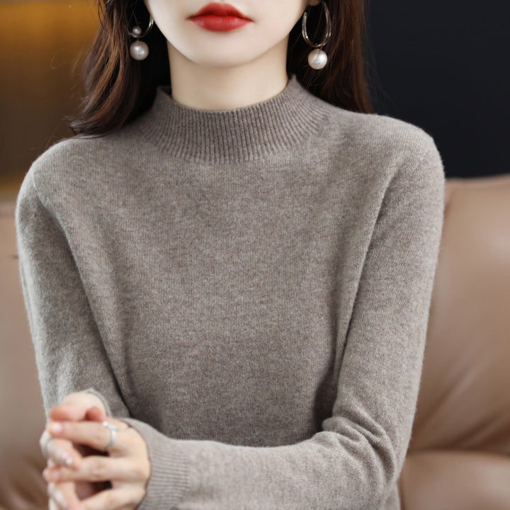 Damen Schlanker Feinstrick-Mockneckpullover mit extrafeinem Flauschfinish und verlängerten Bündchen Echoarchiv