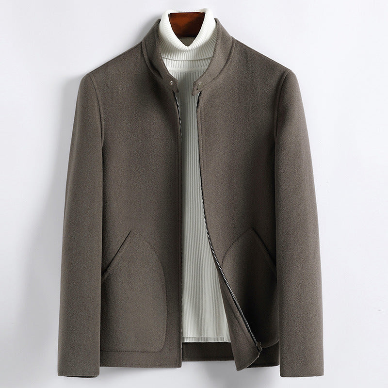 Herren Elegante Kurzjacke aus Wollmix mit Stehkragen, verdecktem Reißverschluss und konturierten Eingrifftaschen Echoarchiv