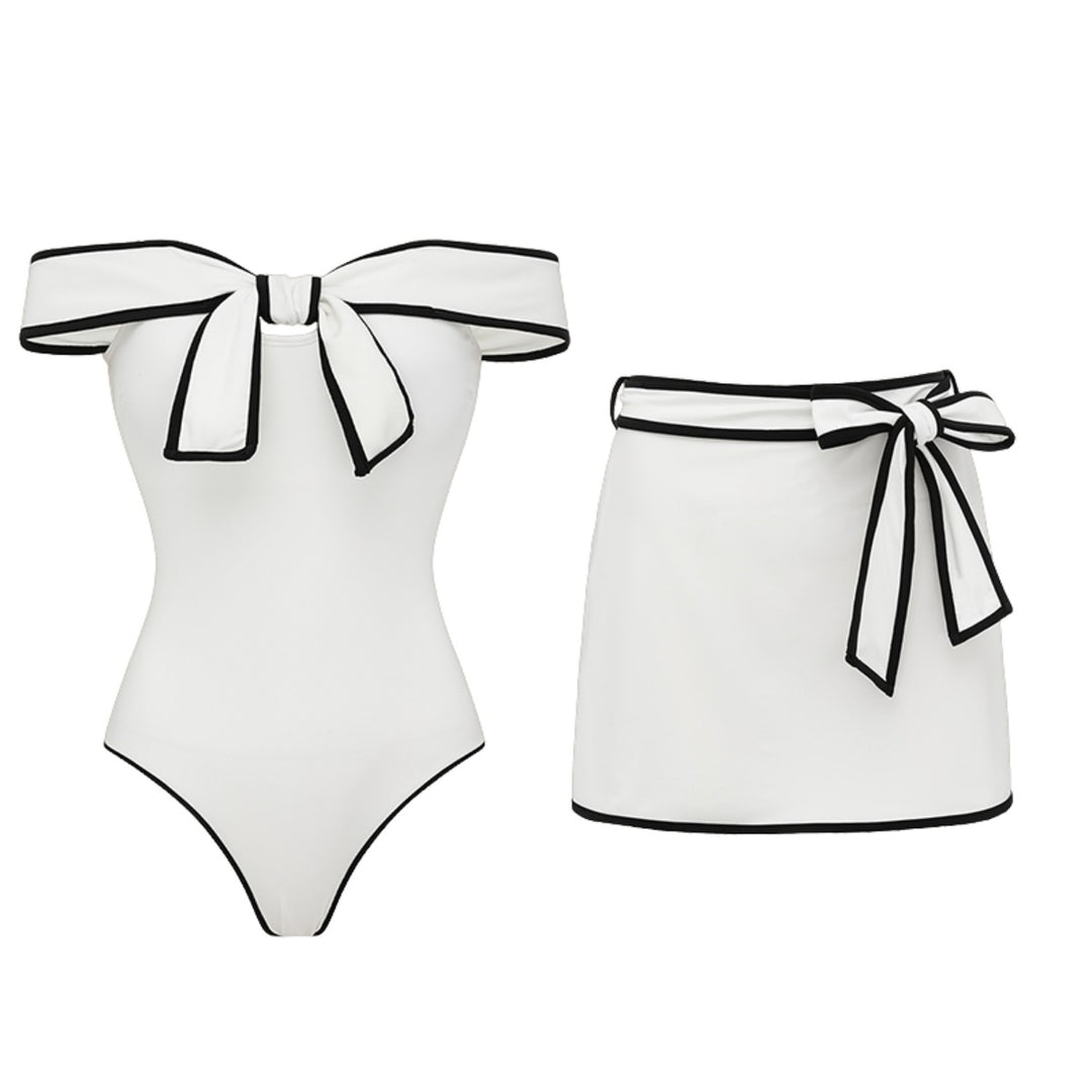 Damen Off-Shoulder Badeanzug mit Wickelrock Echo Archiv