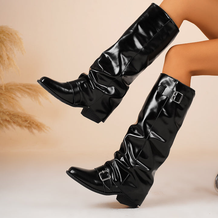 Damen kniehohe Lackstiefel mit Schlupfschaft und verstellbaren Schnallen – Lioré