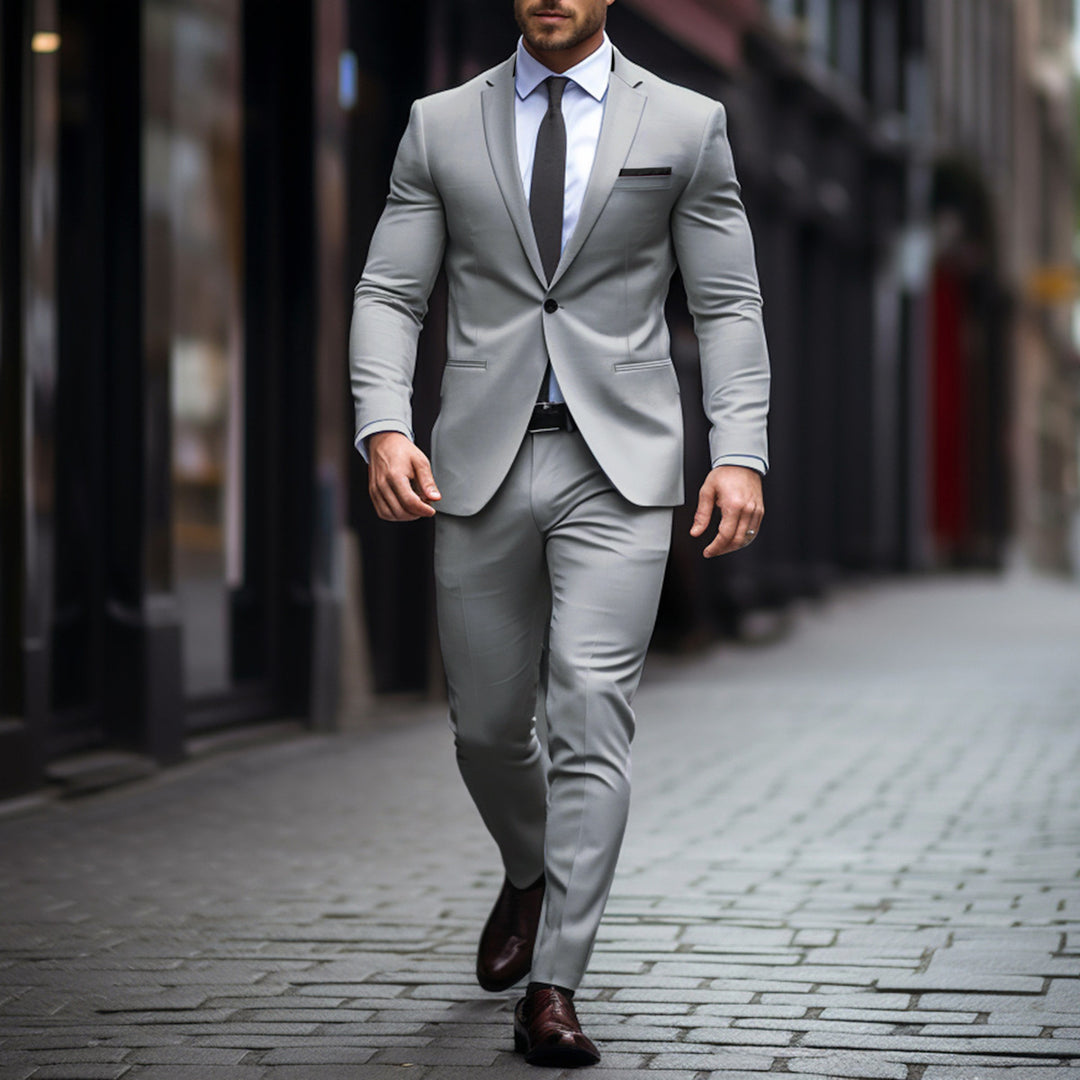 Herren elegantes Anzugset mit modernem Schnitt und feinem Material Echoarchiv
