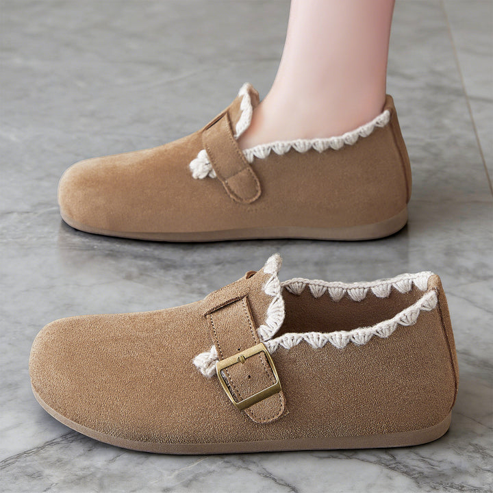 Damen nan kuschelige Mokassin-Slipper mit verstellbarem Schnallenriemen und gehäkelter Kantenverzierung Echo Archiv