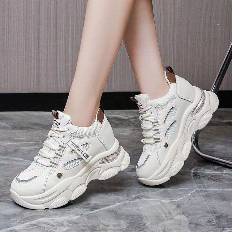 Damen Sportliche Chunky Sneakers mit atmungsaktiver Mesh-Oberfläche und dämpfender Sohle Echo Archiv