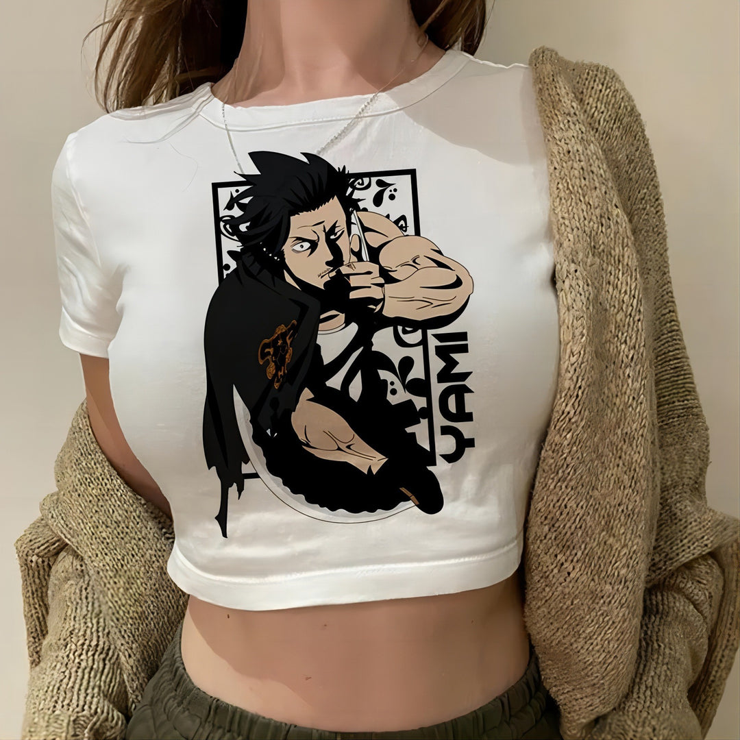 Damen Crop-T-Shirt im urbanen Grafikdesign Echo Archiv