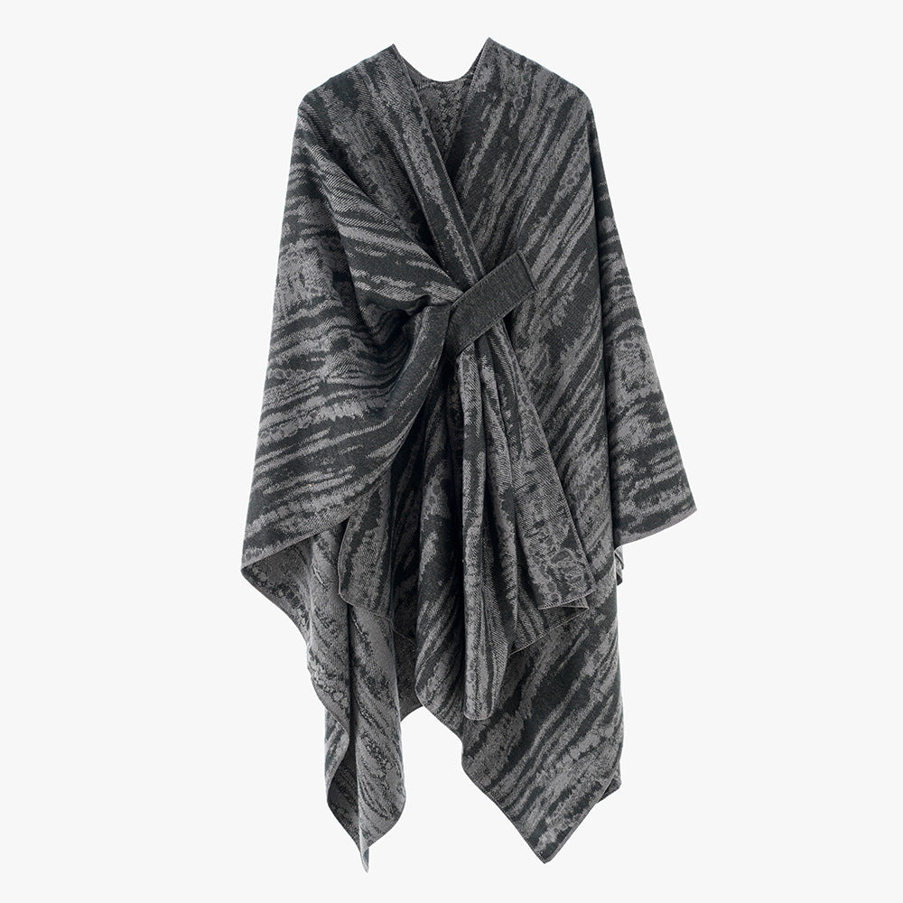 Damen Jacquard-Cape-Überwurf mit strukturierter Wellenoptik, Bindegürtel und asymmetrischem Zipfelsaum – Montévia