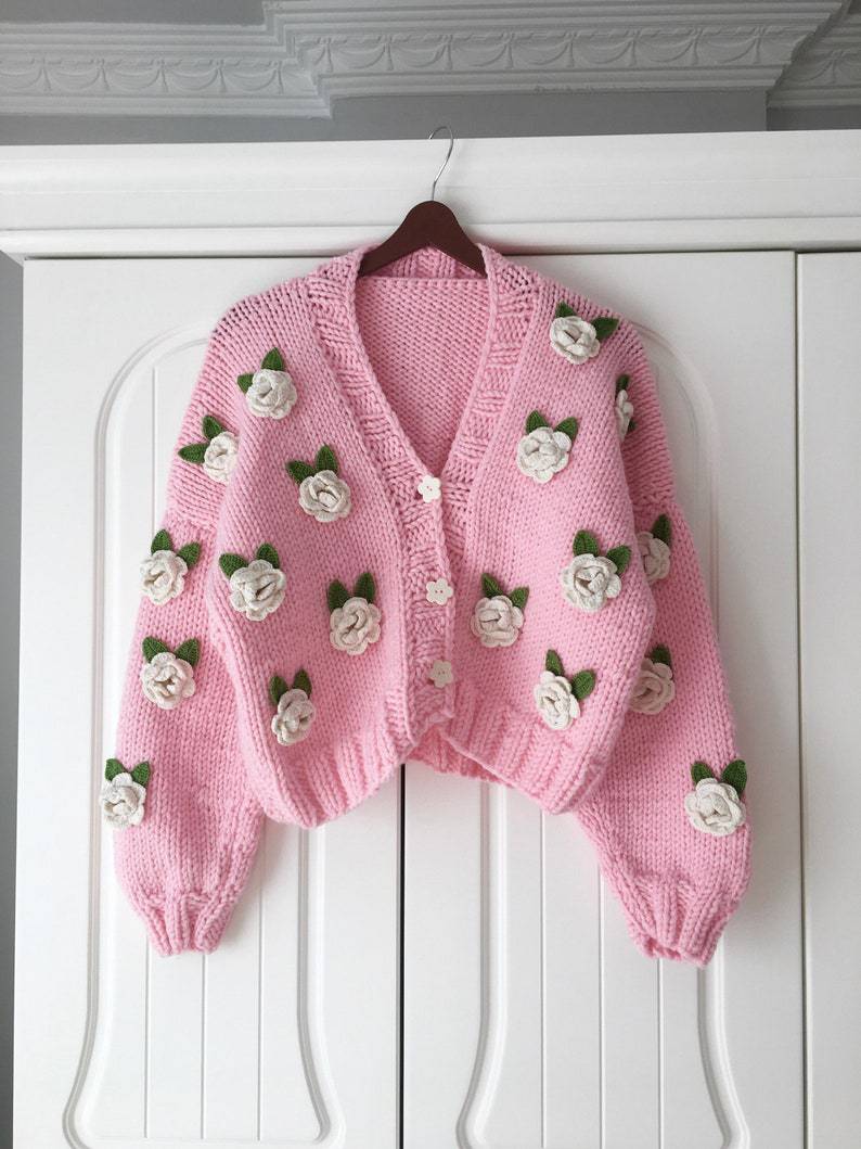 Damen Verspielter Strickcardigan mit Kirschen-Design – Veloura