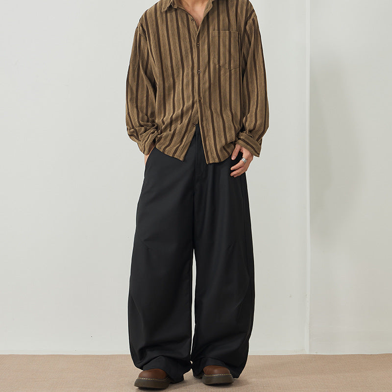 Herren Bodentiefe Oversize-Twillhose mit extra weitem Bein und cleanem Minimaldesign Echo Archiv