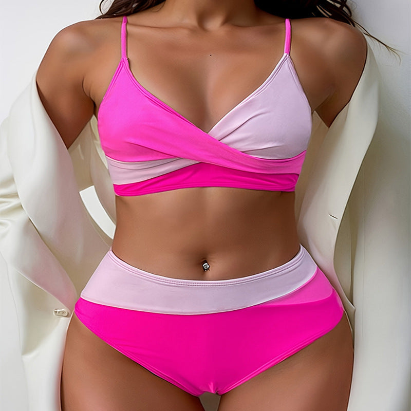 Damen Hochtailliertes Bikini-Set mit Wickeloberteil und stylischen Kontrasten Echo Archiv