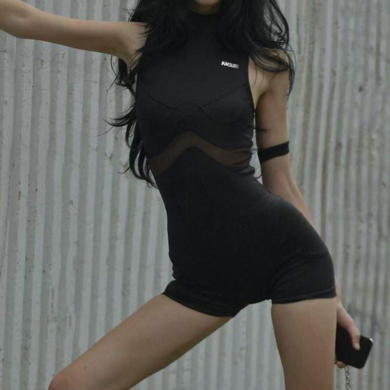 Damen Sportlicher Body mit hohem Kragen und innovativen Kompressionsdetails Echo Archiv