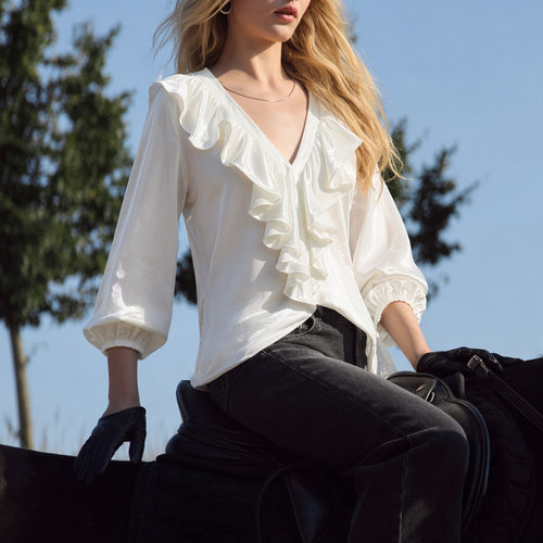 Damen schimmernde V-Neck Rüschenbluse mit Ballonärmeln und elastischen Bündchen – Élovi