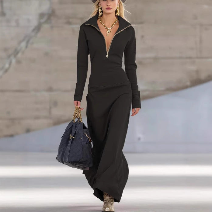 Damen Elegantes Jersey-Maxi-Kleid mit Halbzip-Kragen, taillierter Silhouette und fließendem Rock – Élara