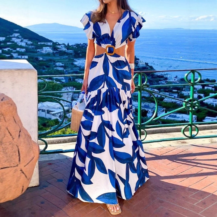 Damen Maxi-Kleid mit raffinierten Cut-Out-Details und voluminösen Rüschen Echo Archiv