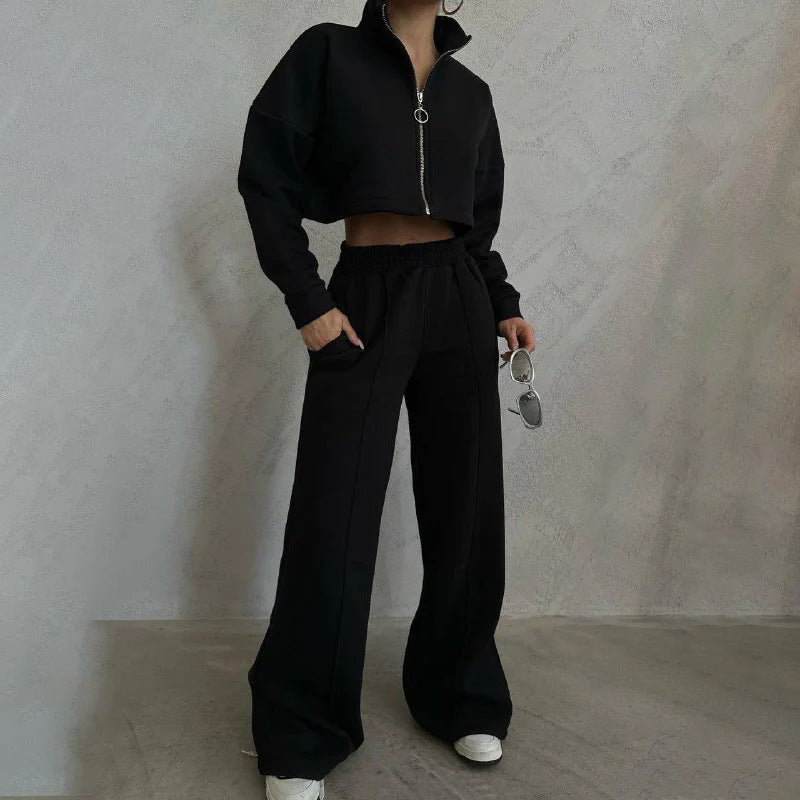 Damen nan kurzes Reißverschluss-Crop-Sweatshirt mit Stehkragen und hochtaillierter Jogginghose Set Echo Archiv