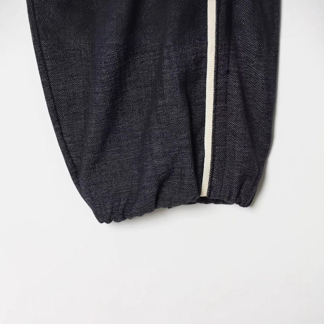 Damen Cropped Trackjacke mit Stehkragen und Kontrastpaspel Echoarchiv