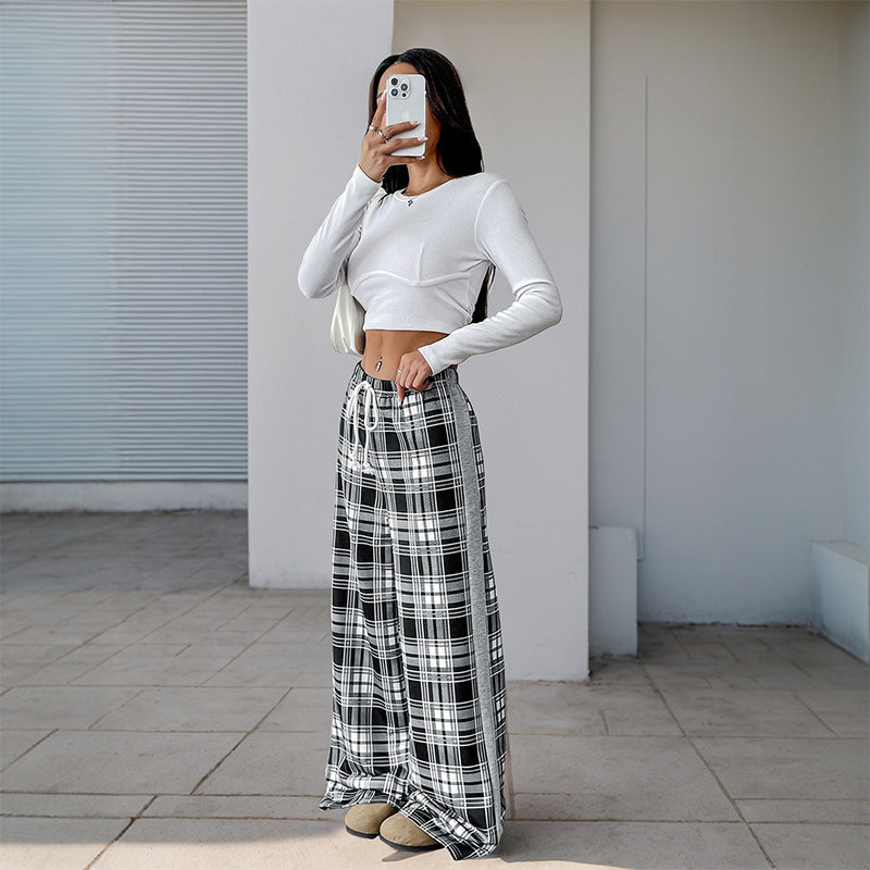 Damen Weite Lounge‑Hose im Karomuster mit elastischem Bund und Kontrast‑Seitpanel Echoarchiv