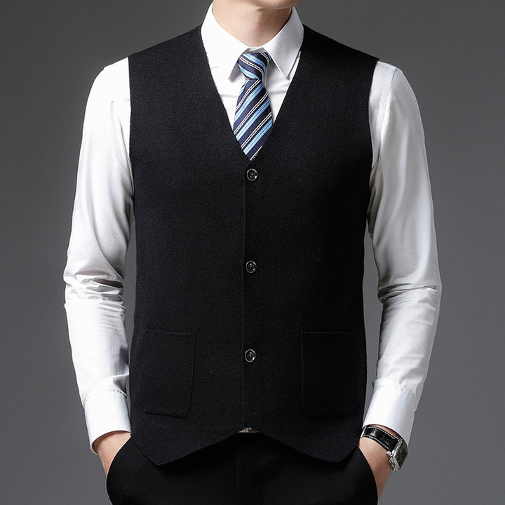 Herren elegante Strickweste mit modernem Schnitt und praktischen Taschen Echoarchiv