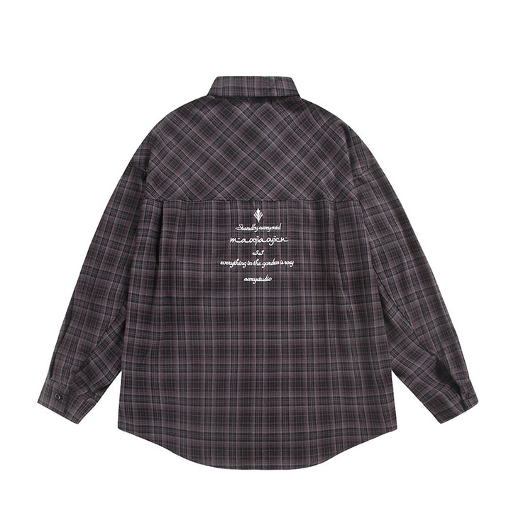 Unisex Karo-Hemdjacke im Boxy-Schnitt mit großen Brustpattentaschen und verlängertem Saum Echoarchiv