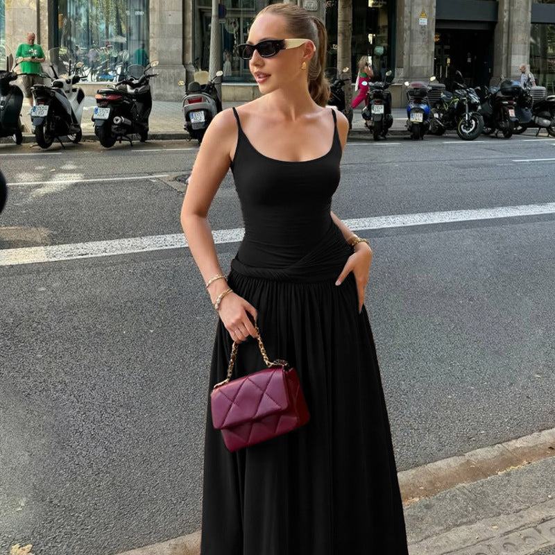 Damen Maxikleid mit einzigartigem Wickeldesign und taillierter Silhouette Echo Archiv