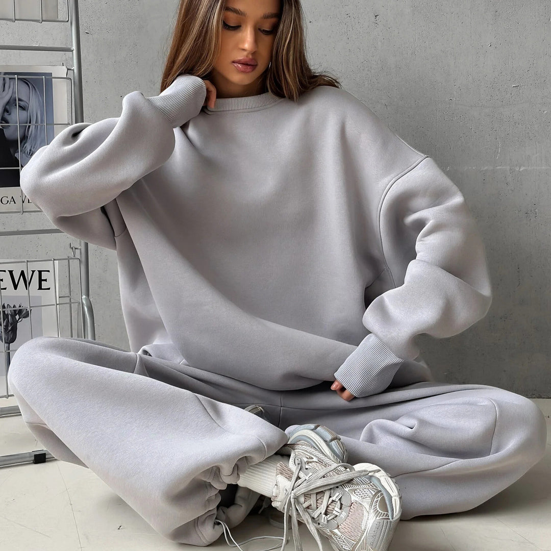 Damen Modischer Oversized Sweatanzug Echo Archiv