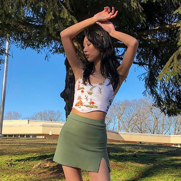 Damen Crop Top mit kunstvollem Flora-Design und verstellbaren Trägern Echo Archiv