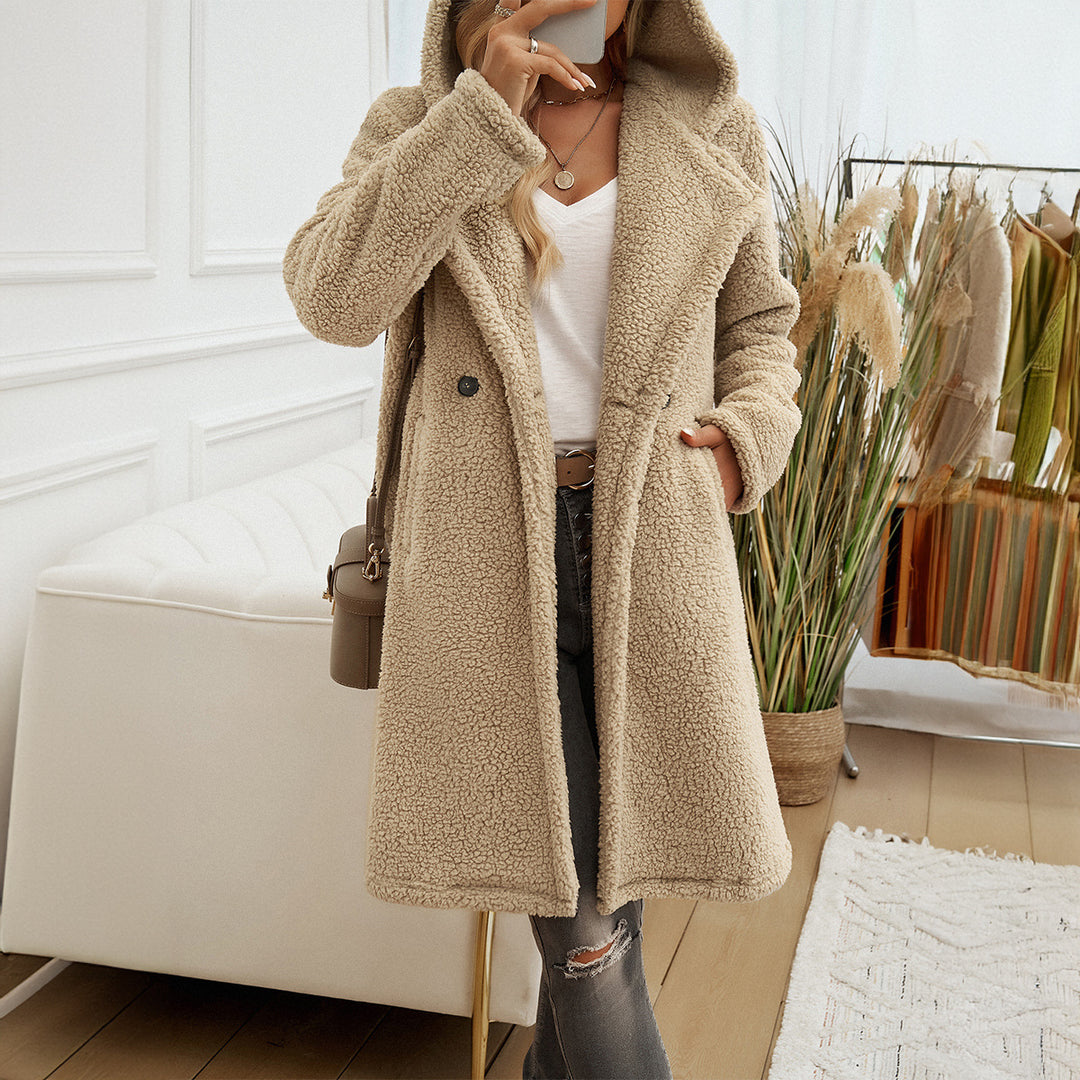 Damen kuscheliger Teddy‑Mantel mit Kapuze, doppelreihiger Knopfleiste und Eingrifftaschen – Montévia