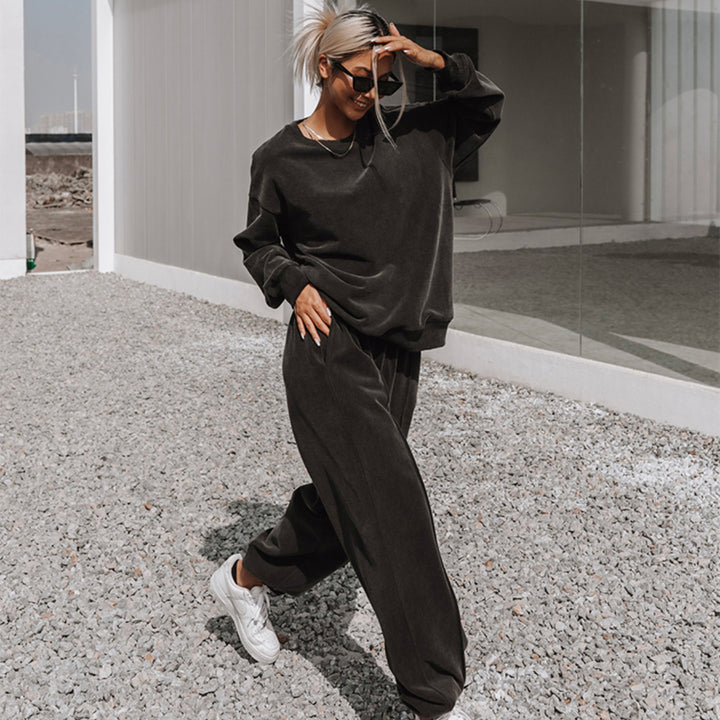 Damen nan weiches Oversize-Sweatshirt und weite Relaxhose im Vintage-Washed-Finish Echo Archiv