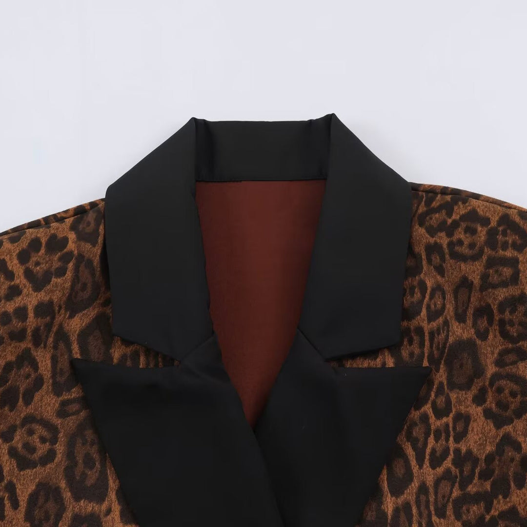 Damen Doppelreihiger Mantel mit Leopardenmuster und Satin-Schalkragen Echoarchiv