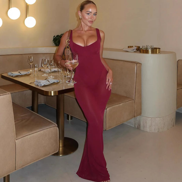 Damen Figurumspielendes Maxikleid mit tiefem Ausschnitt und elegantem Stretchmaterial Echo Archiv