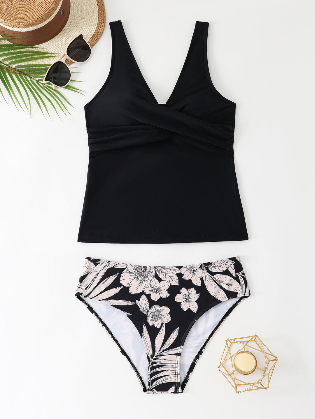 Damen Modischer Tankini mit floralem Unterteil Echo Archiv