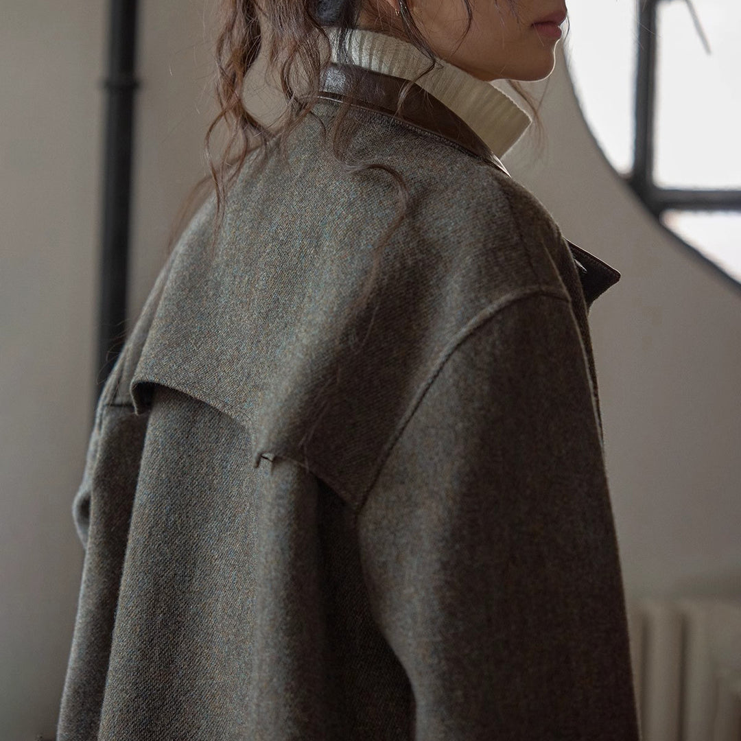 Damen Elegante und bequeme Wolljacke mit hohem Kragen Echoarchiv