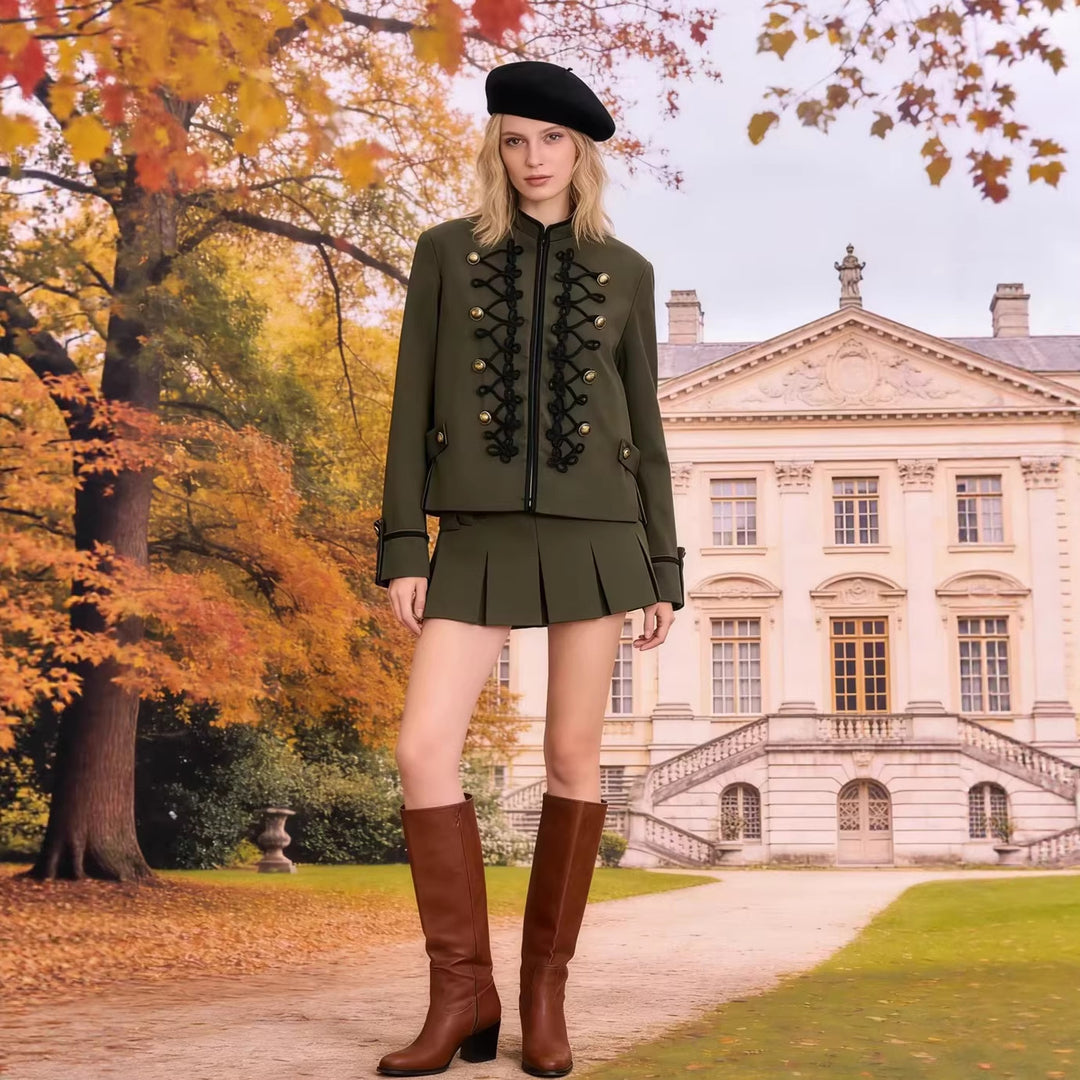 Damen Kurzjacke im Militärstil mit Zierkordeln und Stehkragen Echo Archiv