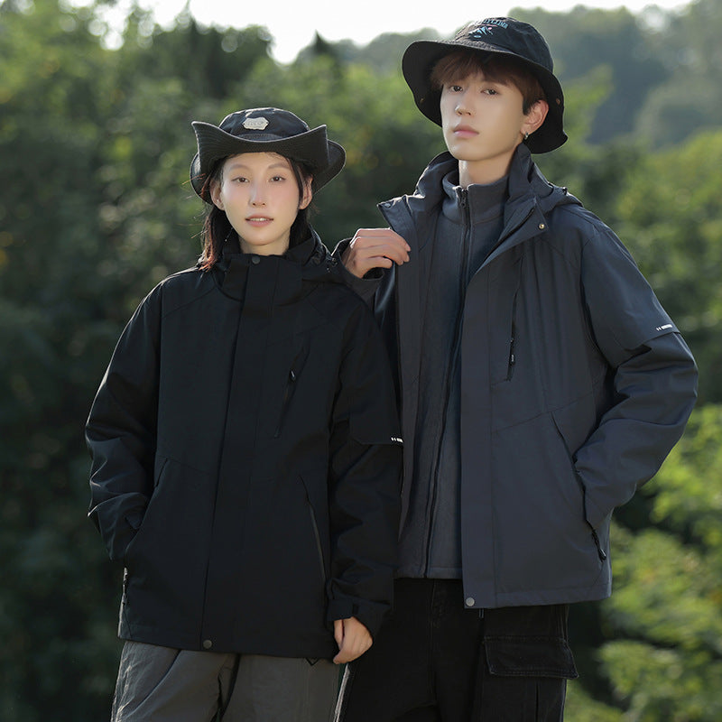 Damen Trekking-Softshell-Parka mit zweilagiger Membran, verschweißten Nähten und verstellbarer Kapuze Echoarchiv