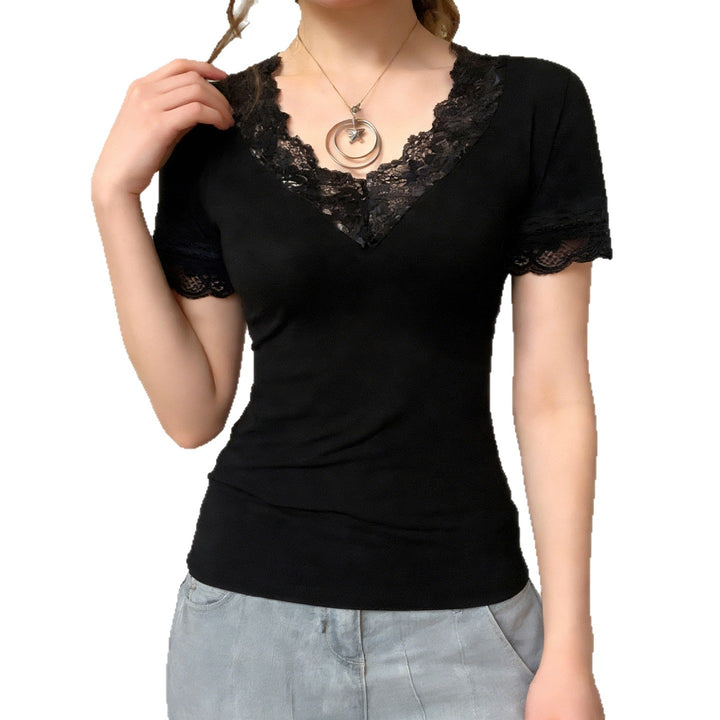 Damen T-Shirt mit Spitzenbesatz und V-Ausschnitt Echo Archiv