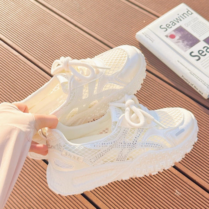 Damen Sportliche Sneaker mit atmungsaktivem Netzdesign und funkelnden Akzenten Echo Archiv