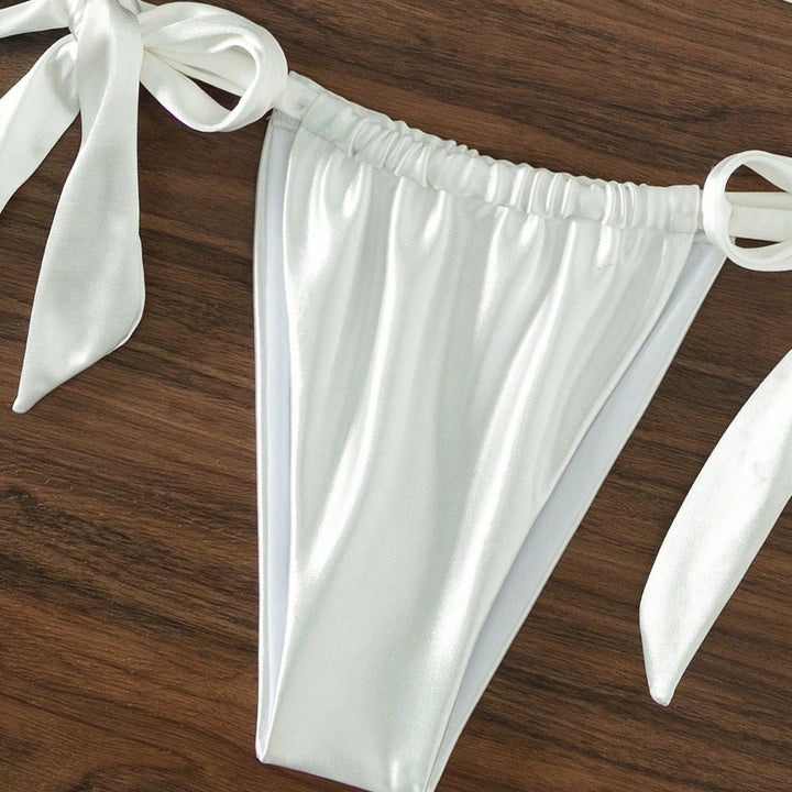 Damen Stilvoller Triangel-Bikini mit Schleifen-Details Echo Archiv