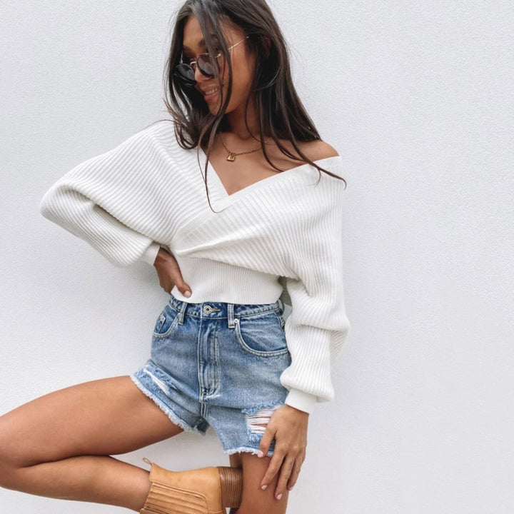 Damen nan gestrickter Off-Shoulder Cropped-Pullover mit Wickeloptik und Ballonärmeln Echo Archiv
