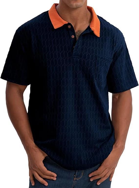Herren modisches Kurzarm-Polohemd mit strukturiertem Design und Kontrastkragen Echoarchiv