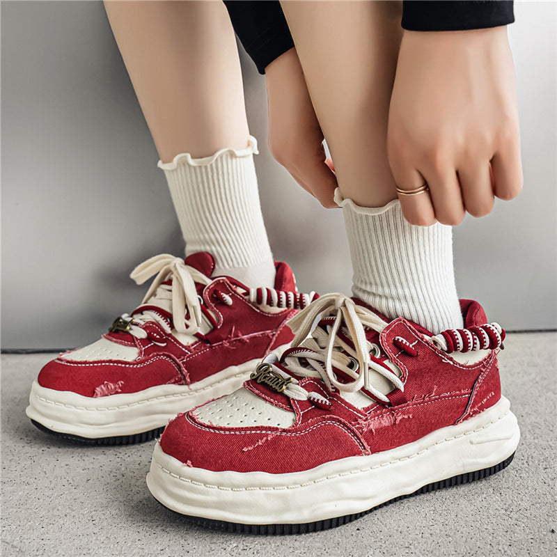Damen denim-Plateau-Sneaker mit kontrastnähten, wattierter Wellenlaufsohle und verzierten Schnürdetails Echo Archiv