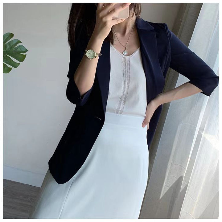 Damen Taillierter Ein‑Knopf‑Blazer mit 3/4‑Ärmeln und strukturierter Teilung Echo Archiv