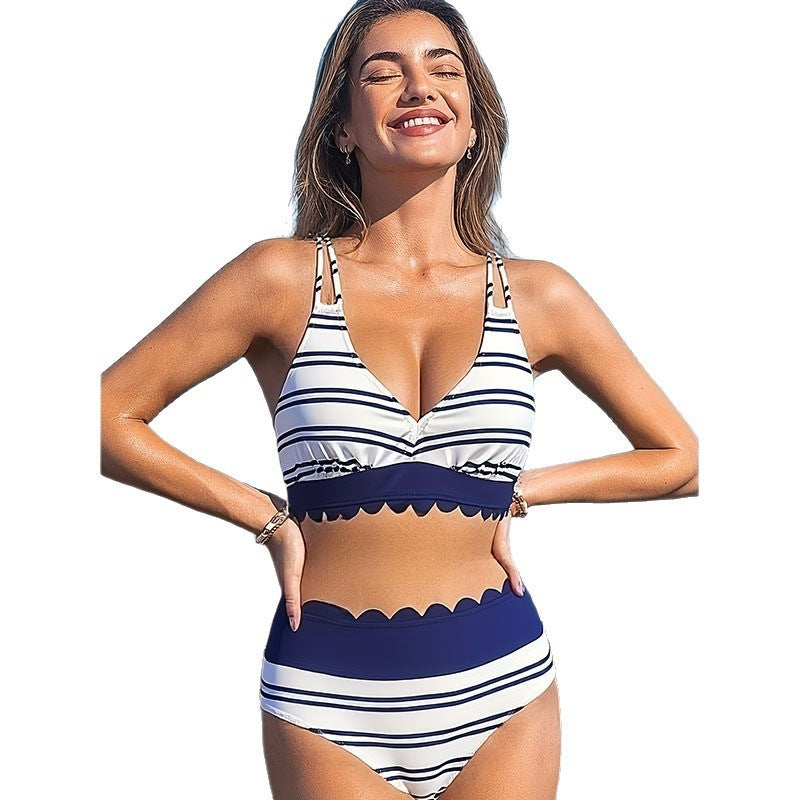 Damen Bikini-Set mit attraktivem Wickeldetail und hoch geschnittenem Unterteil Echo Archiv