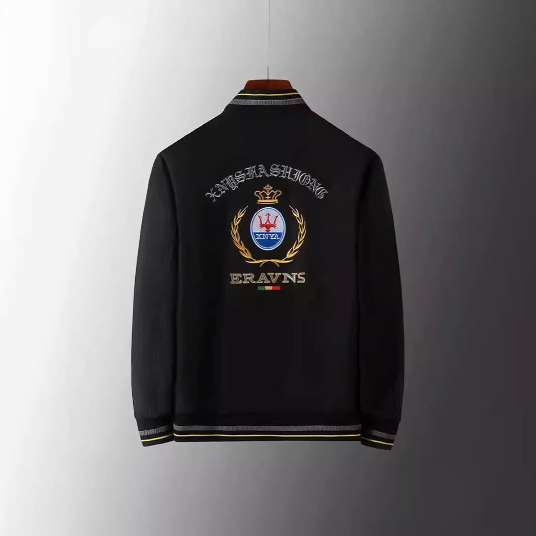 Herren Stickdetail-Bomberjacke im Retro-Crest-Stil mit Emblemstickerei und Reißverschluss-Ärmeltasche Echoarchiv