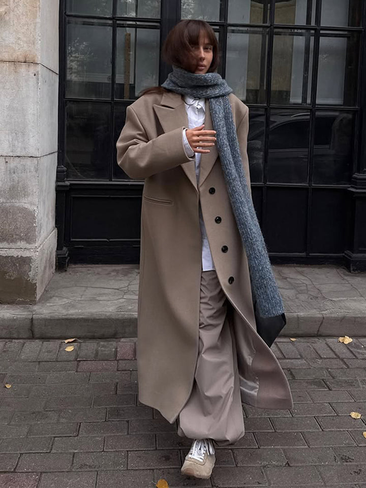Damen Maxilanger Clean-Cut Wollmixmantel mit übergroßem Revers und gerader Silhouette Echoarchiv