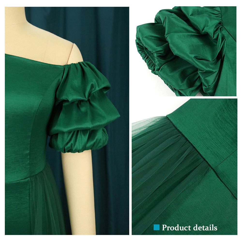 Damen Elegantes Tüllkleid mit asymmetrischem Ausschnitt und voluminösen Puffärmeln Echo Archiv