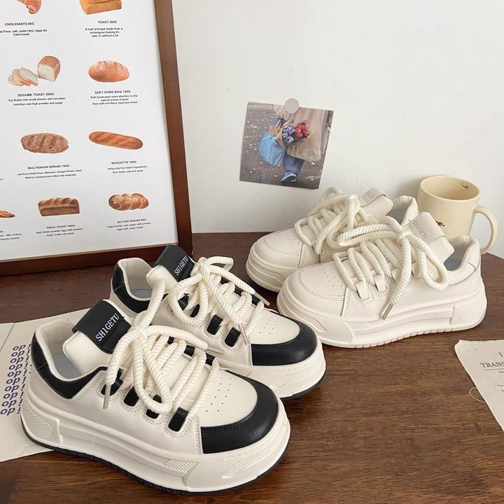 Damen Sneakers mit robustem Design und dämpfender Laufsohle Echo Archiv