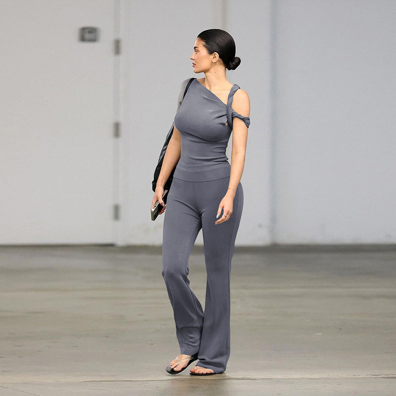 Damen Trendiger Jumpsuit mit asymmetrischem Design und elegantem Träger Echo Archiv