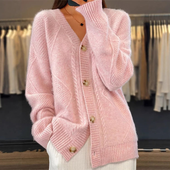 Damen nan oversized Strickcardigan mit Zopfmuster, V‑Ausschnitt und großen Knöpfen Echo Archiv